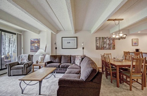 East Village at Copper Condo | Wheeler House Spacious East Village Condo, Easy Walk to Super Bee - WH104