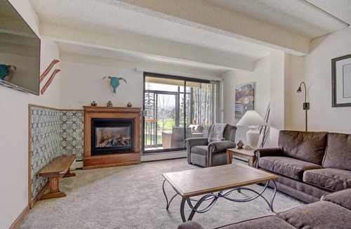 East Village at Copper Condo | Wheeler House Spacious East Village Condo, Easy Walk to Super Bee - WH104