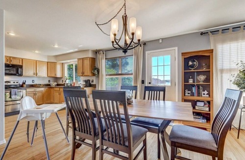Cheyenne Meadows House | Whistler Hollow! Family Home, Bball Court, Firepit