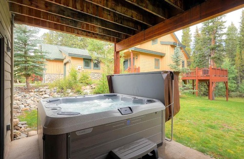 Peak 8 House | White Wolf 962