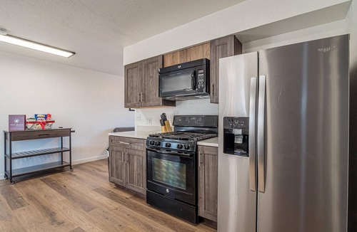 Fruita House | Whomping Willow: Downtown Home with Hot Tub