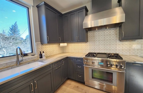 Fall River Estates House | Wildflower Retreat! Paradise on the Mountaintop!