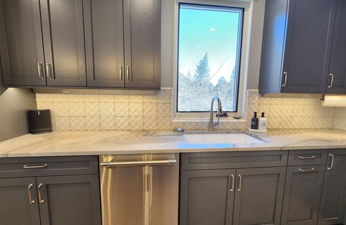 Fall River Estates House | Wildflower Retreat! Paradise on the Mountaintop!
