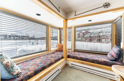 Lakeside Village Apartment | Willows #1704 by Summit County Mountain Retreats
