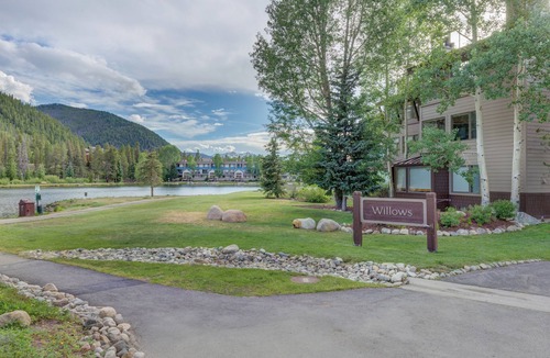 Lakeside Village Apartment | Willows #1704 by Summit County Mountain Retreats