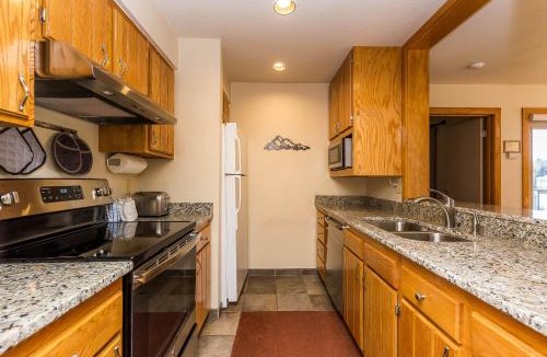 Lakeside Village Apartment | Willows 1713