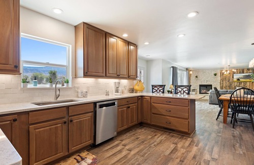Palisade House | Winery Estate House