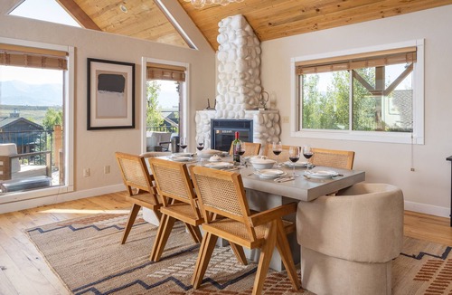 Tabernash House | Winter Park area home, private hot tub, close to ski resorts, Rocky Mountain National Park. Bergamot