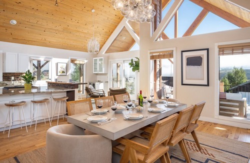 Tabernash House | Winter Park area home, private hot tub, close to ski resorts, Rocky Mountain National Park. Bergamot