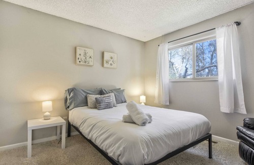 Village Seven House | "Wonderful" 5BR House with Hot Tub in Colorado Springs