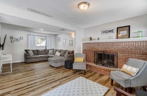 Village Seven House | Wonderful Pines Spacious Yard w Cozy Fireplace