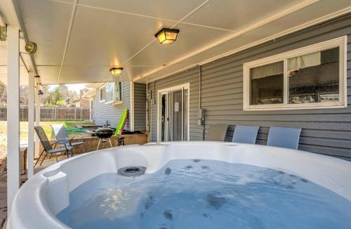 Village Seven House | Wonderful Spacious 5BR Colorado Springs House