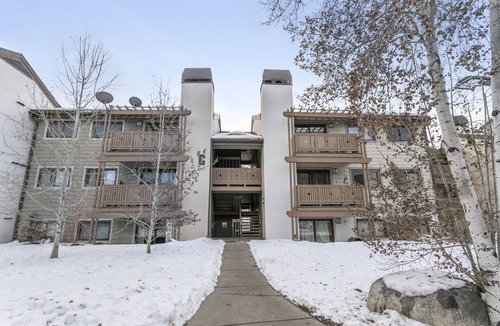 Avon Condo | Wonderfully Renovated Condo, Walk to Beaver Creek Resort