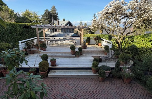 Stevens House | World Cup Headquarters! Perfect for large groups!