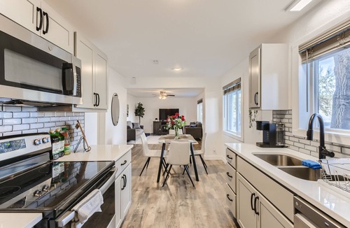 Kipling House | Your Home away from home near Rockies!
