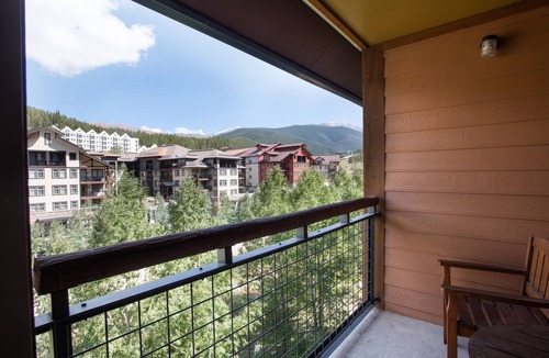 Winter Park Condo | Zephyr Mountain Lodge, Condo | 2 bedroom Continental Divide & The Village Views (Select Rated Condo 2402)
