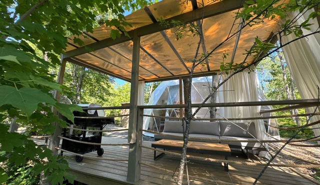 Algonquin's Edge Resort | Dome 1 in South Algonquin