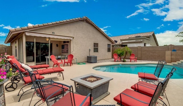 Apache Junction House w/Heated Pool, 3 bedroom 2 bath