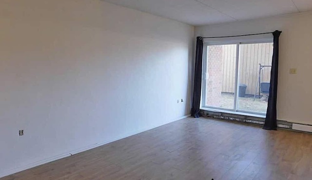 Comfortable spacious apartment for rent in Claresholm in Claresholm