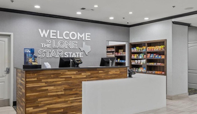 Hampton Inn & Suites Denison