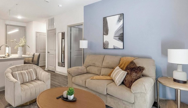 Landing | Stylish 2BD, Gym, Yoga Studio