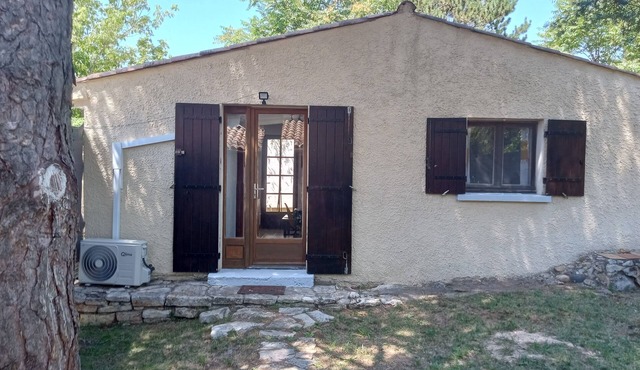 Maisonnette Rustique in Le Garn