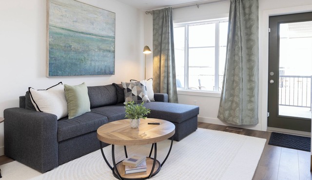 Quiet Executive 2-Bed, 2-Bath Upper Suite | Private Entry | Ideal Longer Stays in Lethbridge