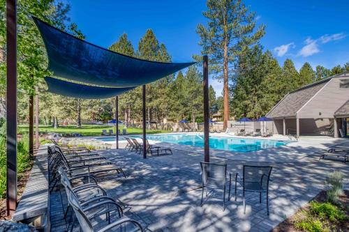 River Ridge 313AB