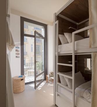 SLO Hostel Nice in Nice