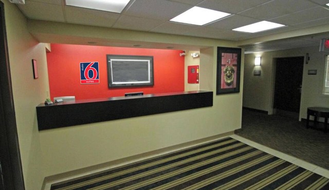 Studio 6 Corporate Extended Stay Buffalo Amherst NY