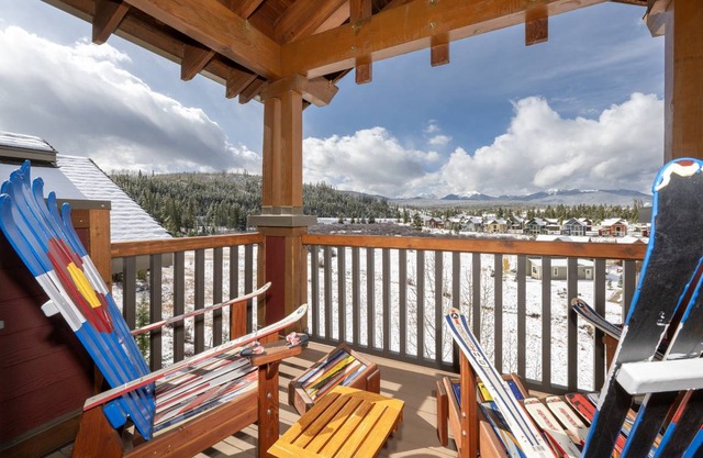 126 m² Condo ∙ 3 bedrooms ∙ 10 guests