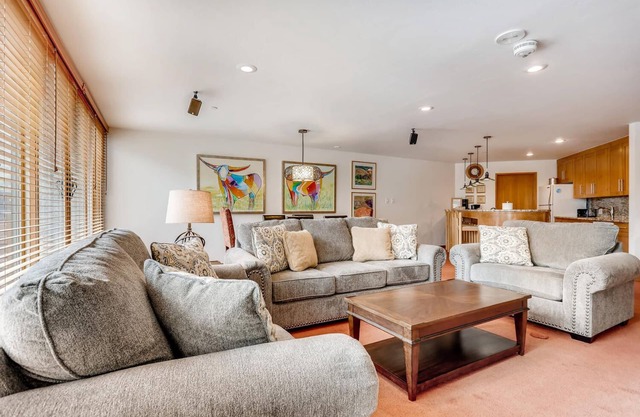 2 Bedroom Gold #111
