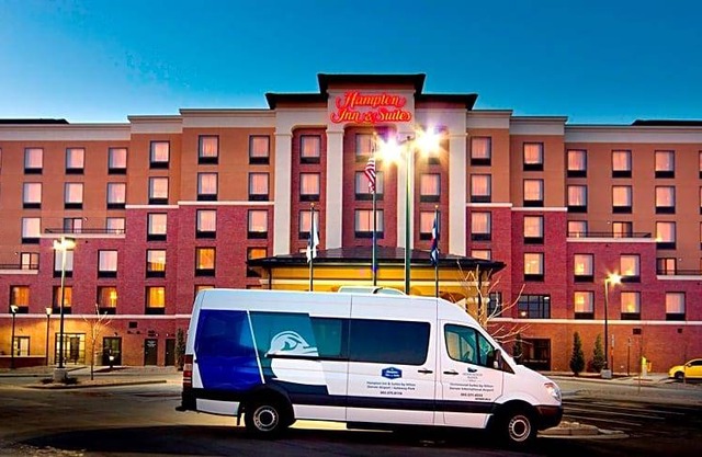 2-Star Hotel ∙ Hampton Inn & Suites Denver Airport / Gateway Park