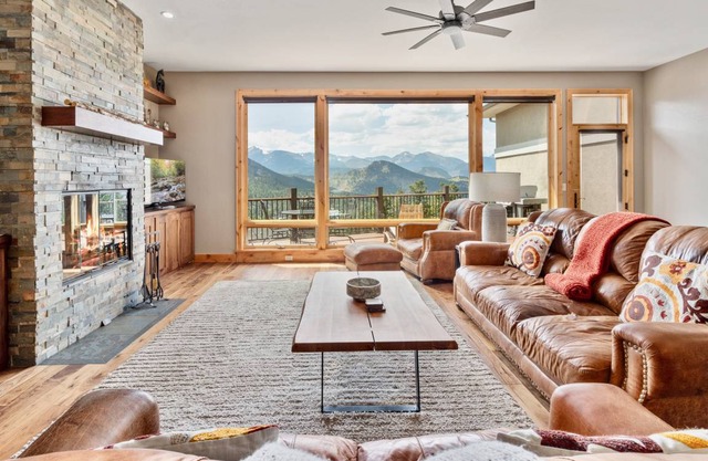 270 m² Condo ∙ 3 bedrooms ∙ 8 guests