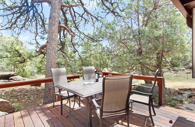 80 m² Cabin ∙ 2 bedrooms ∙ 6 guests