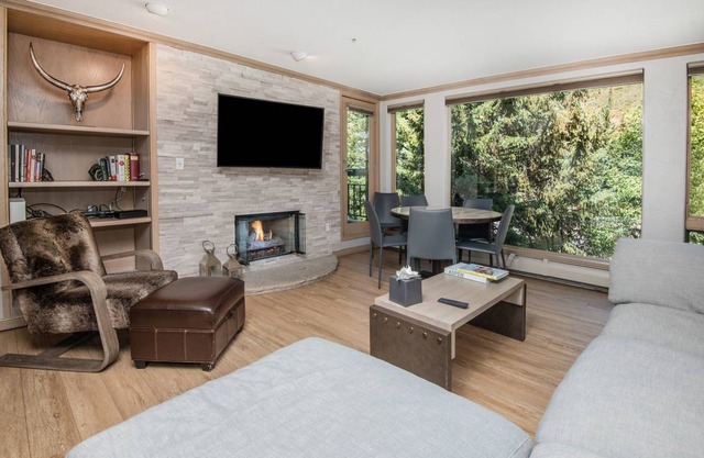 93 m² Condo ∙ 2 bedrooms ∙ 6 guests