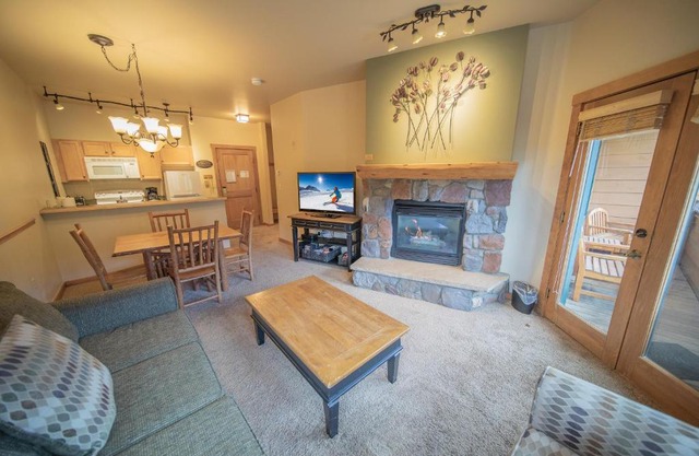 Arapahoe Lodge 8119 by SummitCove Lodging