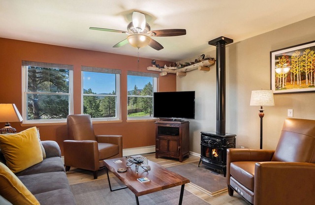 Aspen Grove Getaway - Near Golf Course -- Ev #3196