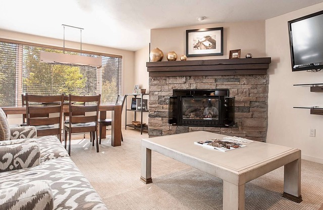 Aspen - Terracehouse 82