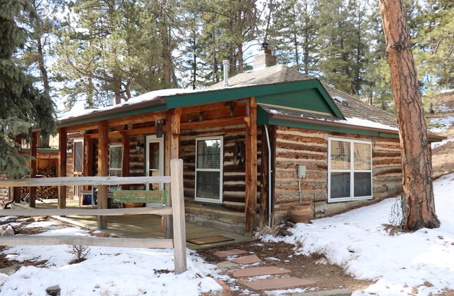 Beautiful Cabin on 35 Acres