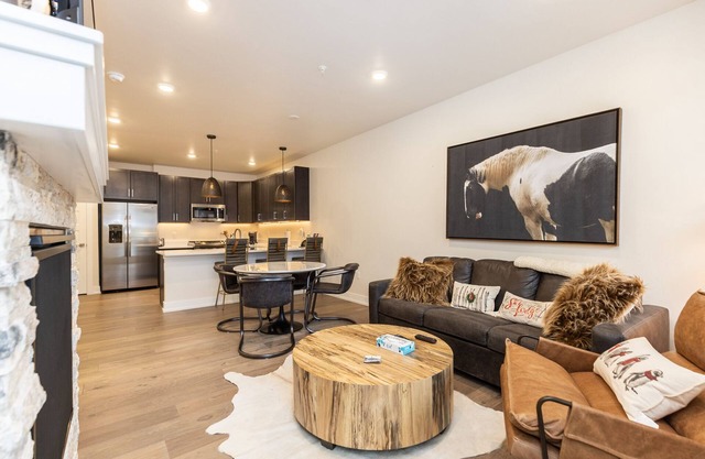 Condo in Keystone Overlooking Snake River; Scenic Mountain and River Views!
