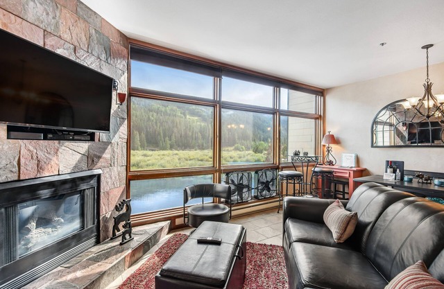 River Townhome 
