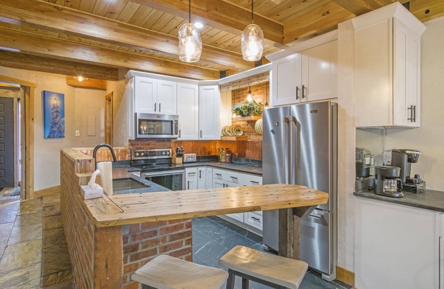 Easy Access to Thunderhead Chairlift! Quiet Building! Surrounded by Rocky Mountain Nature!