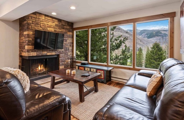 Fallridge 307 - Spacious Three Bedroom