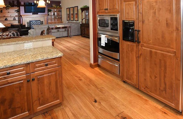 Intermountain Chalet Cabin