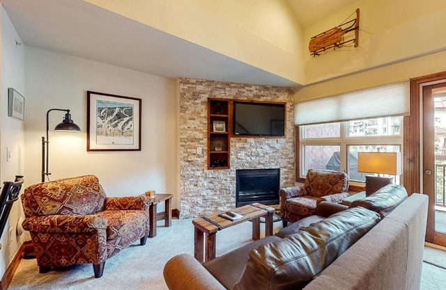 Lion Square Lodge South Vail 