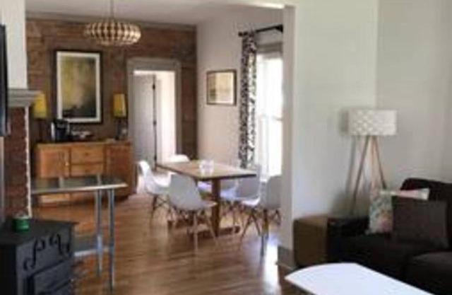 Lola House! Cozy comfort, Prime Old Town Location