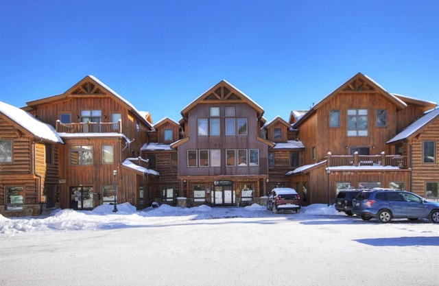 Luxury in the Heart of Frisco!! Beautiful condo one block off Main Street with parking garage and elevator.