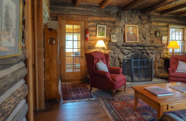 MacCracken Homestead - Historic Cabin Built by 1st RMNP Park Ranger -- 20-NCD0342
