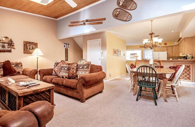 Meadow Creek Townhome F4